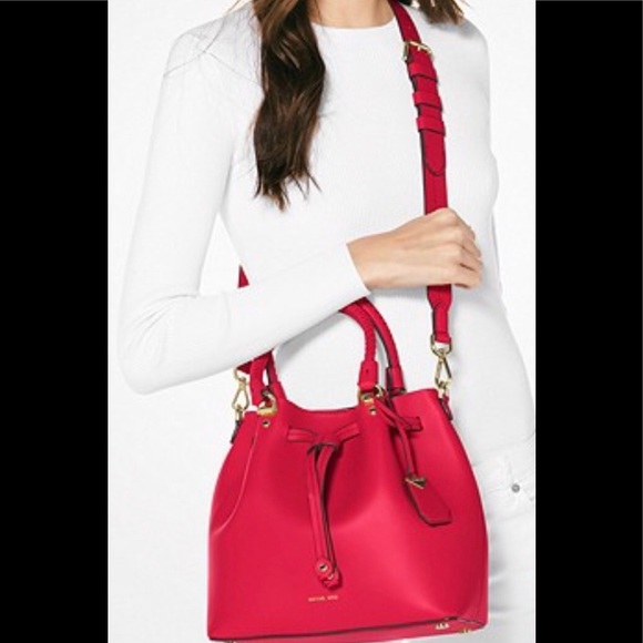 Michael Kors Blakely Bucket Bag ❤️🌹❤️🌹 - Picture 5 of 7
